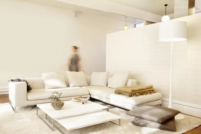 10 Techniques for Staying Present During Meditation